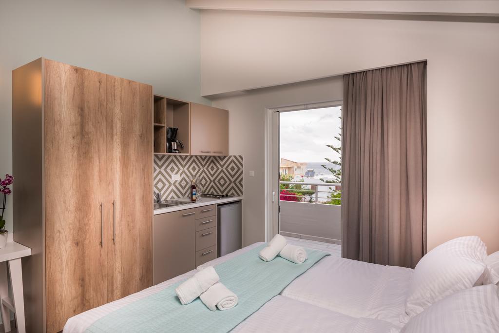 Irini Stalos Apartments Eksteriør bilde