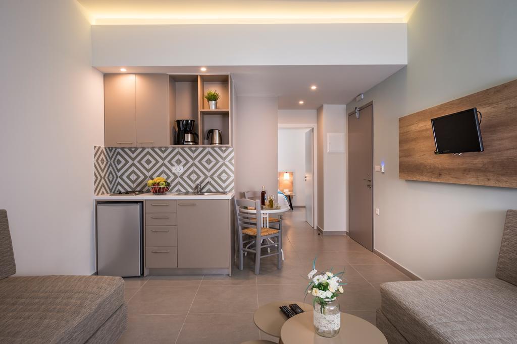 Irini Stalos Apartments Eksteriør bilde