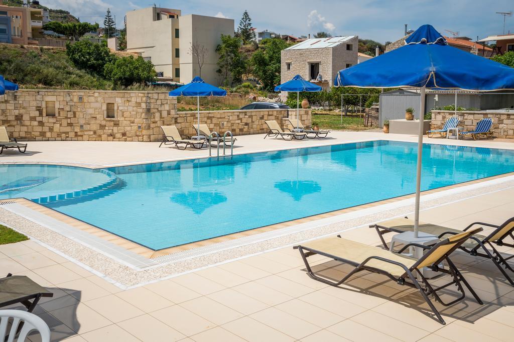 Irini Stalos Apartments Eksteriør bilde