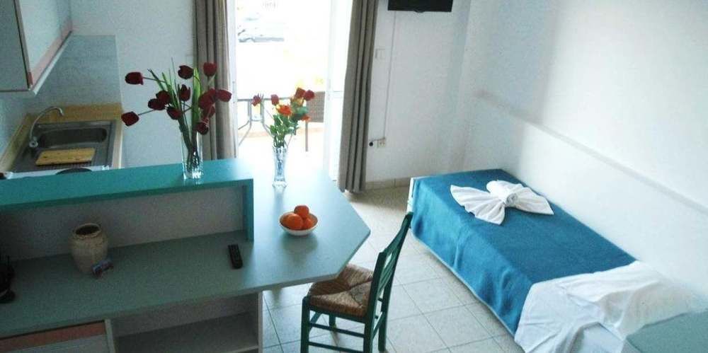 Irini Stalos Apartments Eksteriør bilde